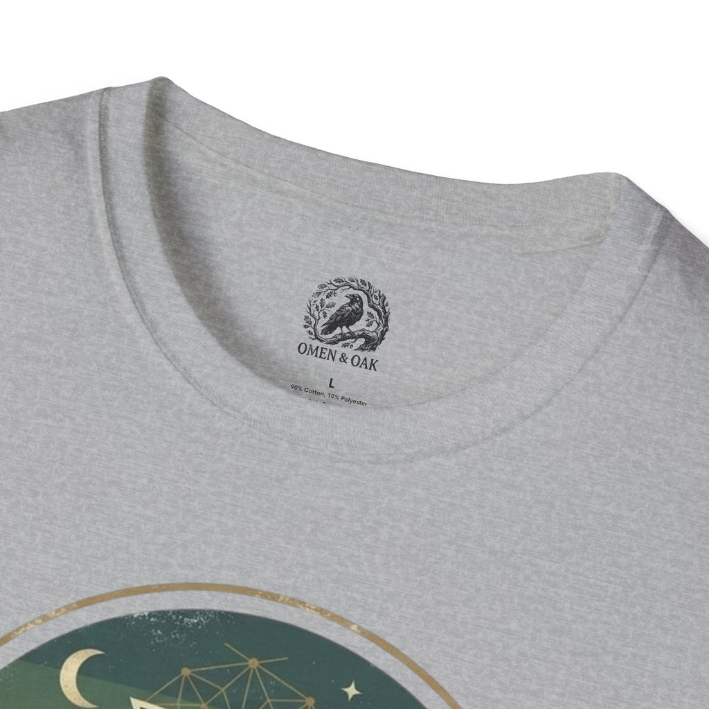 Lion Graphic T-Shirt — Retro Sunset Leopard King Tee