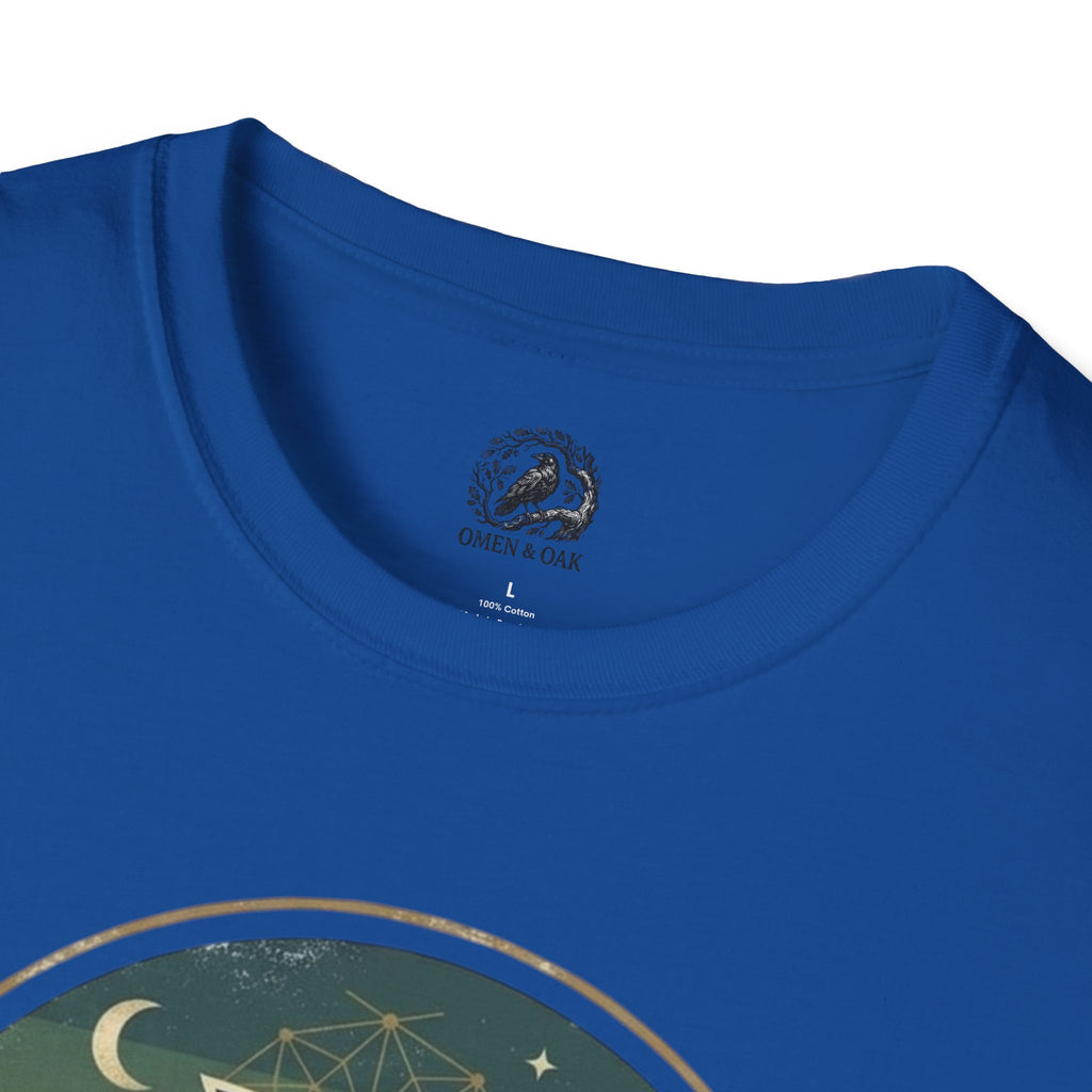 Lion Graphic T-Shirt — Retro Sunset Leopard King Tee